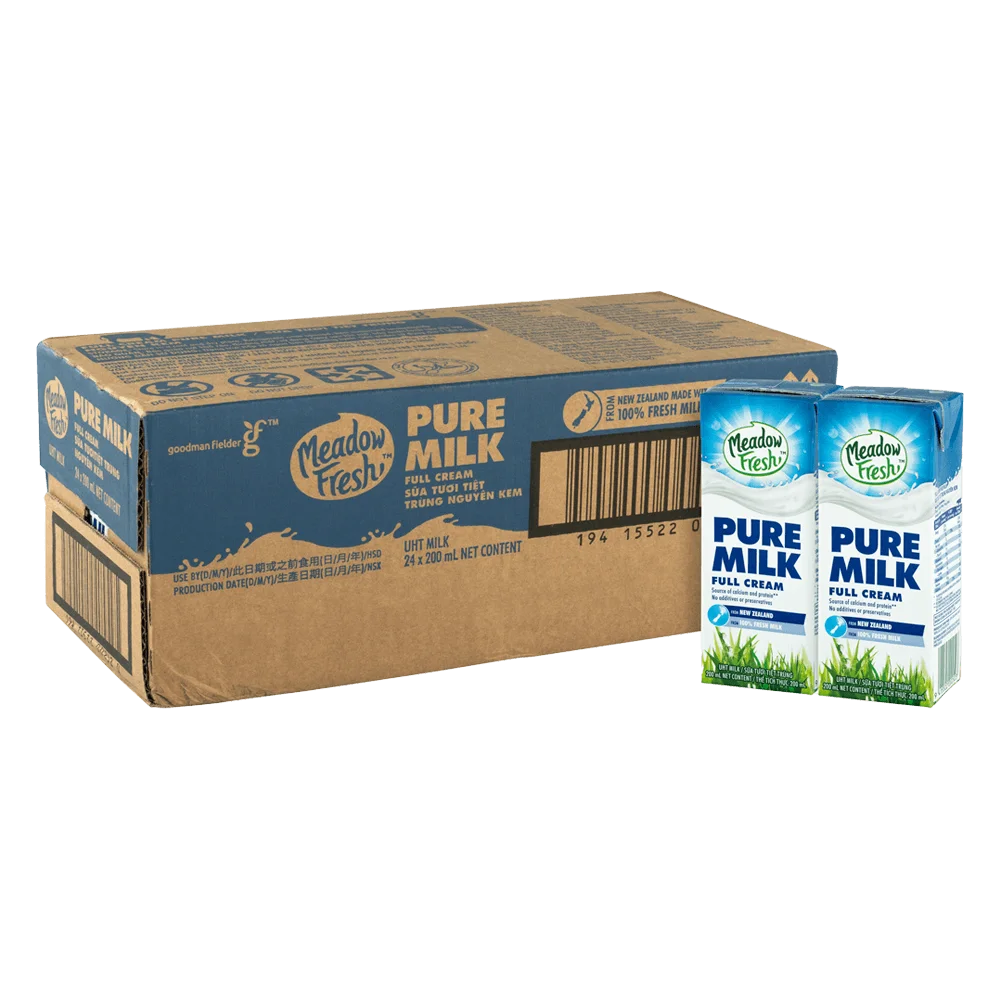 Sữa tươi tiệt trùng Nguyên kem nhãn hiệu Meadow Fresh 200ML (Lốc 3 hộp)