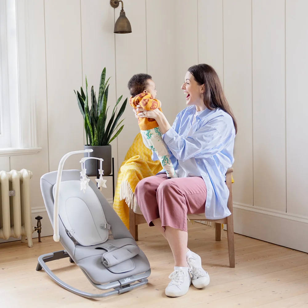 Ghế rung trẻ em Joie Dreamer Arctic