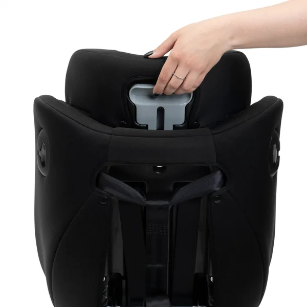 Ghế ngồi ô tô từ sơ sinh Chicco Unico Evo I-Size Classic Black (0-12Y)