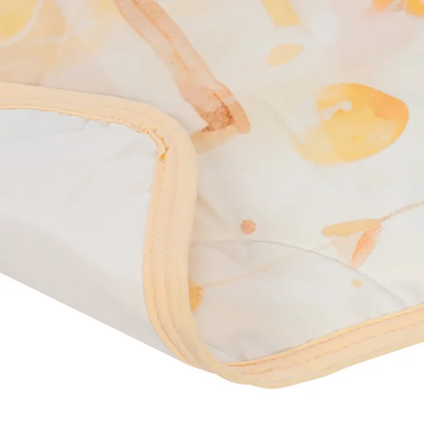 Chăn vải chần bông hoạt hình size lớn T2503_LN002 Animo (110x110cm, Vàng nhạt)