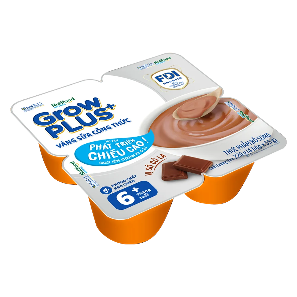 Váng sữa GrowPlus+ vị socola (bạc) lốc 4 hộp