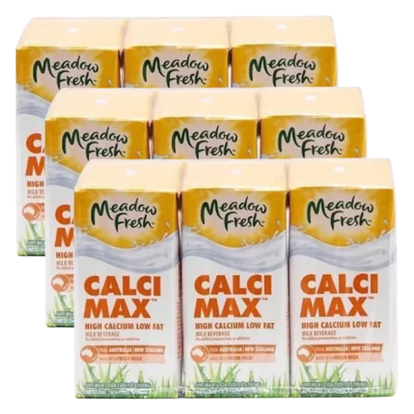 Combo 3 Sữa tươi tiệt tr&ugrave;ng Gi&agrave;u Canxi &Iacute;t b&eacute;o nh&atilde;n hiệu Meadow Fresh 200ML (Lốc 3 hộp)