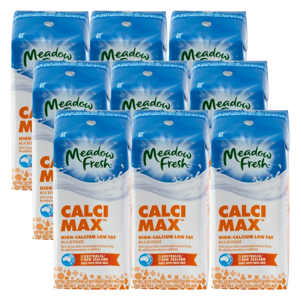 Combo 3 Sữa tươi tiệt trùng Giàu Canxi Ít béo nhãn hiệu Meadow Fresh 200ML (Lốc 3 hộp)