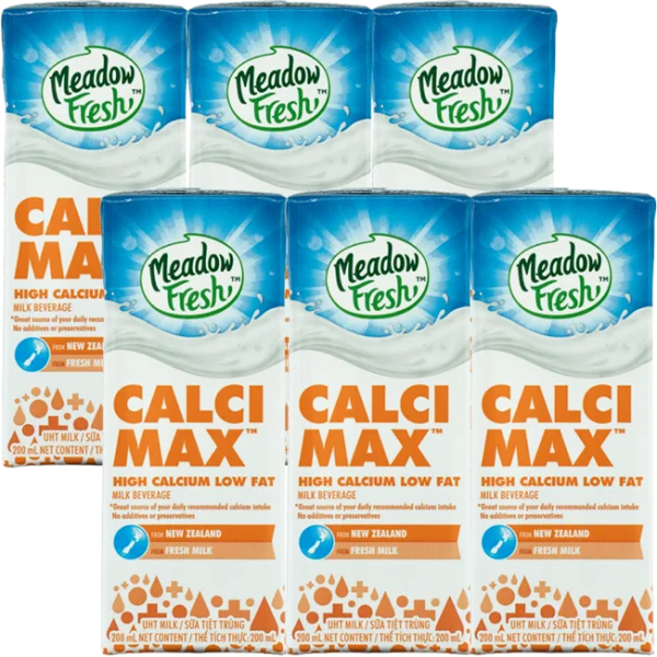 Combo 2 Sữa tươi tiệt trùng Giàu Canxi Ít béo nhãn hiệu Meadow Fresh 200ML (Lốc 3 hộp)