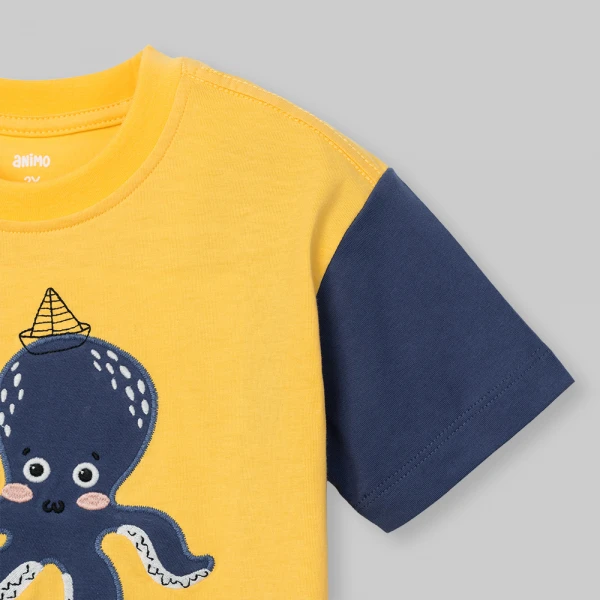 Bộ bé trai ngắn polo Animo Ocean Friends SP26 HN0626014 (1-6Y,Vàng-Dương)