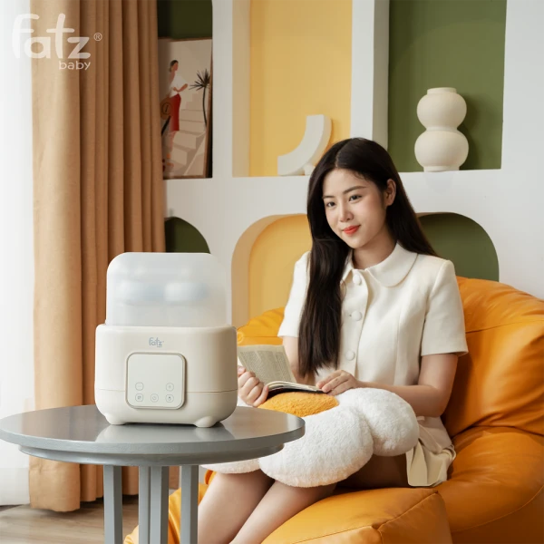 Máy hâm sữa và tiệt trùng điện tử 2 bình Duo 10