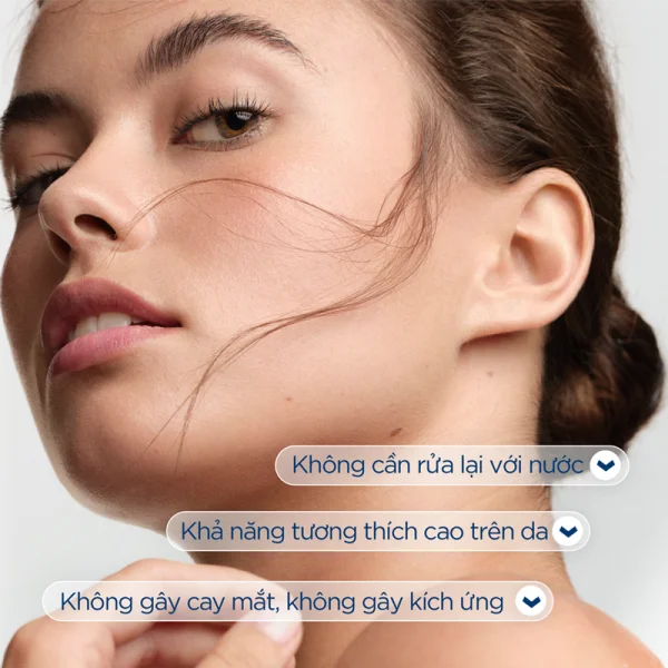 Dung dịch làm sạch và tẩy trang Micellar cho da thường và da nhạy cảm Bioderma Sensibio H2O 500ml