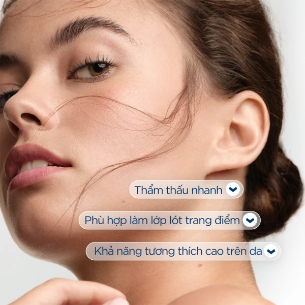 Kem dưỡng ẩm và làm dịu da, dành cho da nhạy cảm Bioderma Sensibio Defensive 40ml