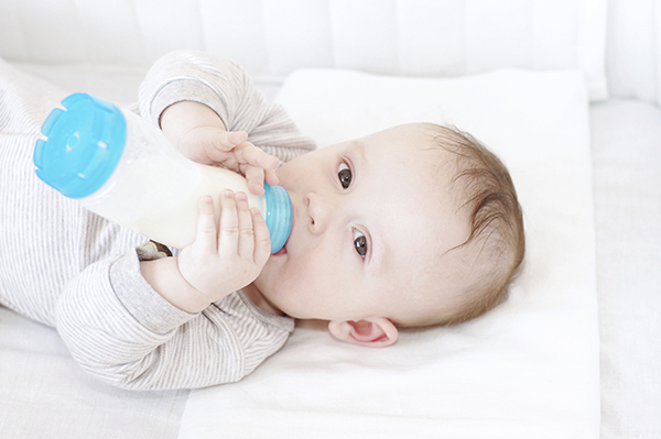 Dòng sữa NAN nào mát cho trẻ sơ sinh?