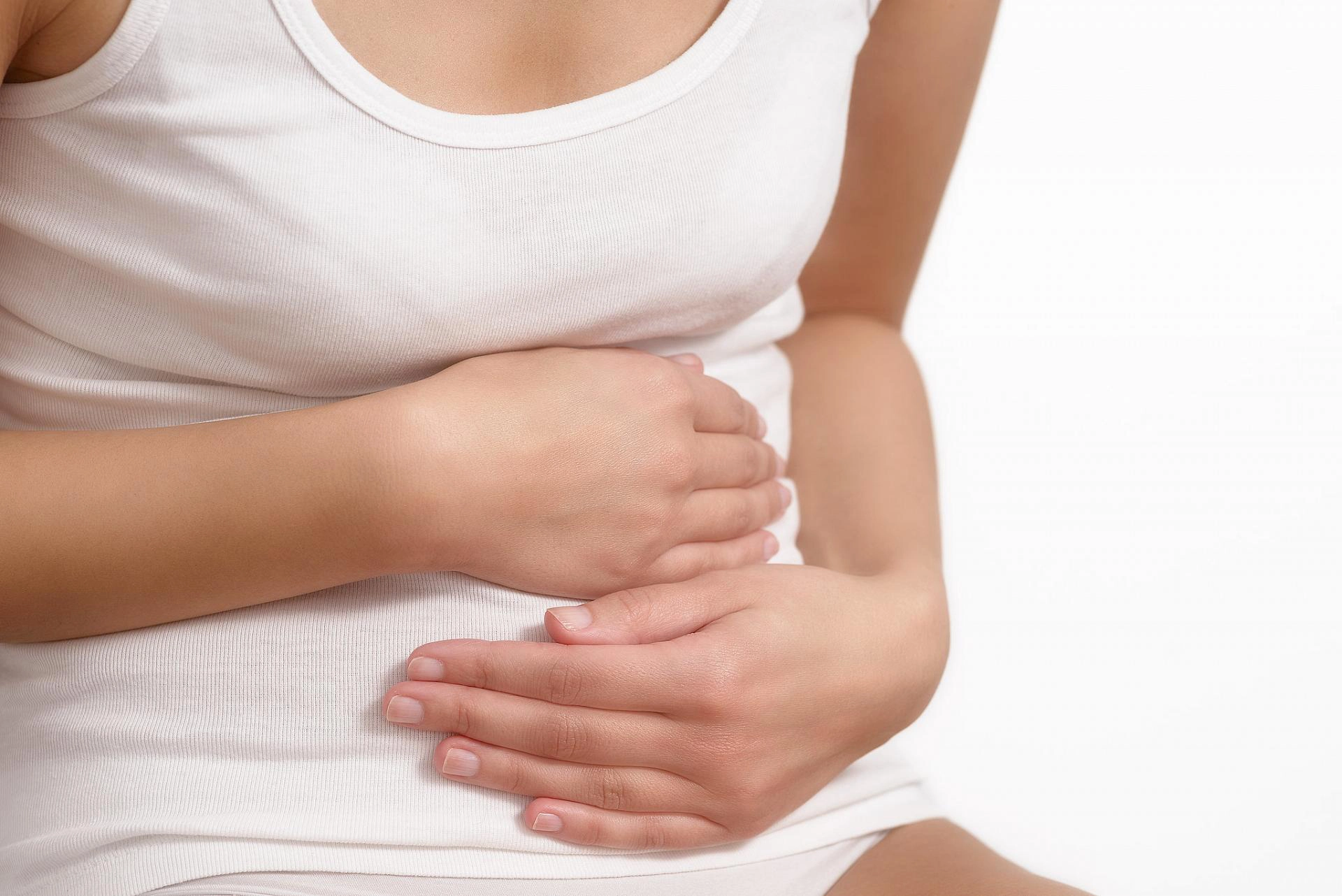 Mang thai 10 tuần bị đau bụng có nguy hiểm không?