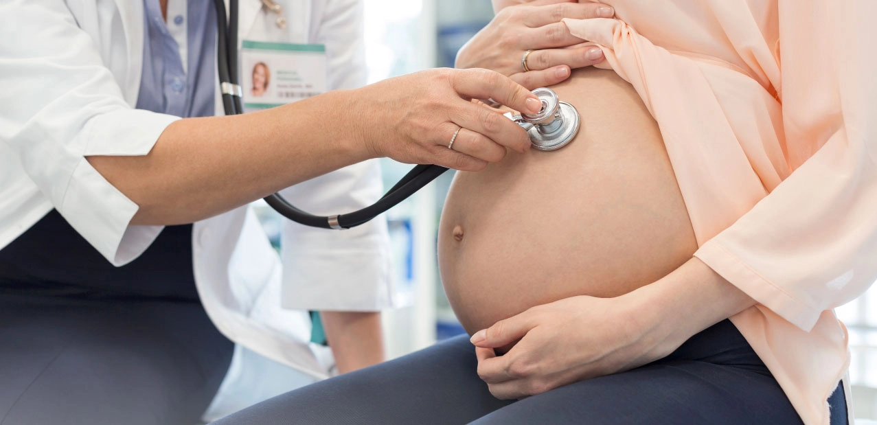 4 dấu hiệu bất thường mẹ mang thai tuần 30 cần đi khám bác sĩ ngay