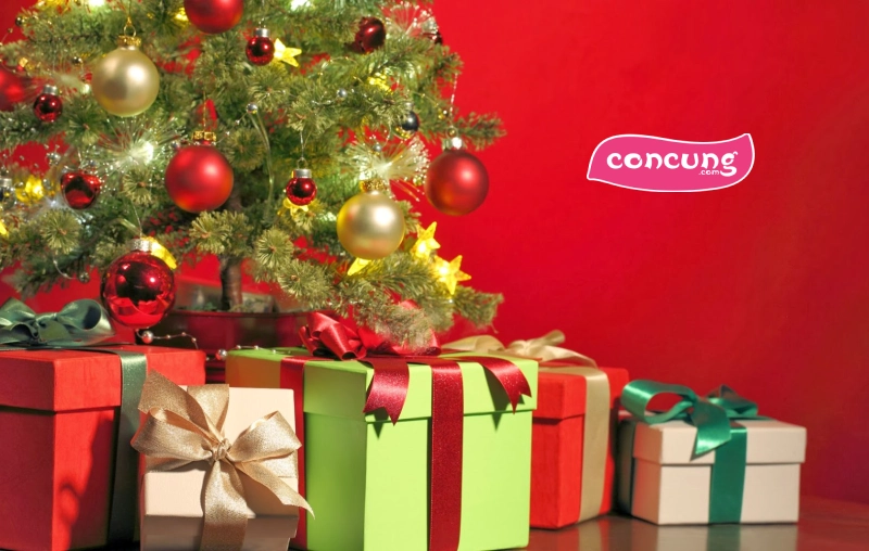 Vì sao ba mẹ nên mua đồ chơi Noel cho bé tại Con Cưng? 