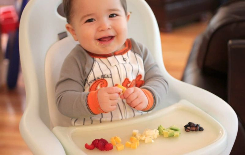 [Đừng bỏ lỡ] 5+ dòng ghế ăn dặm giảm sâu chưa từng có tại Con Cưng 