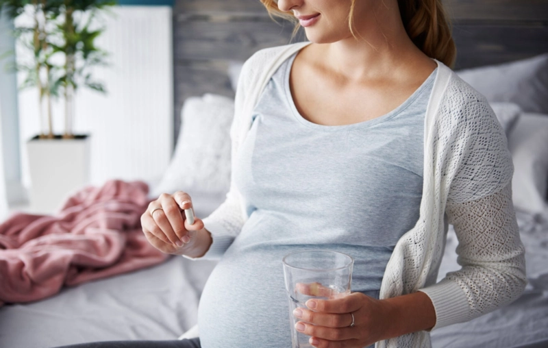 Vitamin C cho bà bầu có công dụng gì? Những điều cần lưu ý để mẹ và bé khỏe mạnh