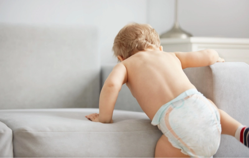 Vì sao bé trai dễ bị tràn bỉm? Top các loại bỉm chống tràn hiệu quả nhất cho bé trai