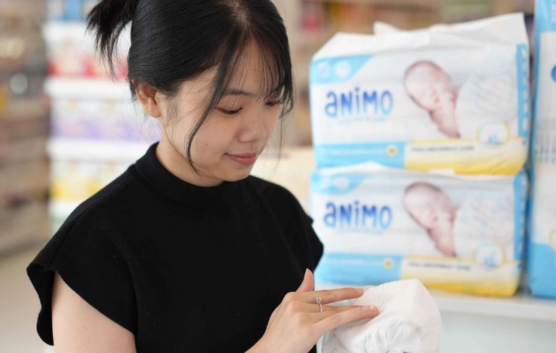Bỉm dán Bobby: Review chi tiết và so sánh với bỉm dán Animo cho bé