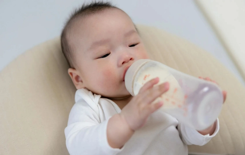 So sánh các dòng sữa tăng đề kháng cho bé: Đâu là “áo giáp” cho con mùa tựu trường?