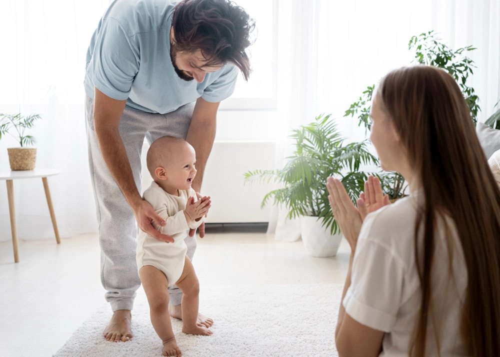 Chọn tã cho bé hiếu động, tập bò tập đi không bị xê dịch