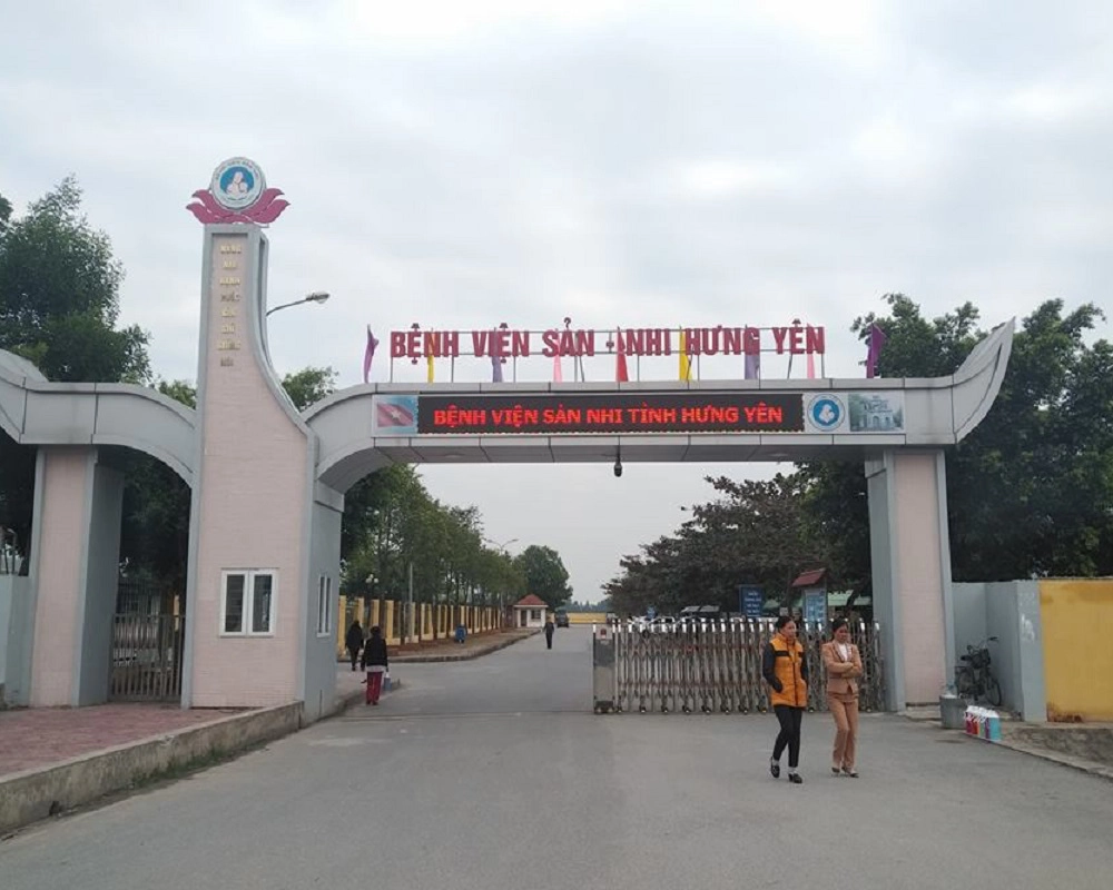 Vị trí bệnh viện thuận lợi cho người dân di chuyển thăm khám 