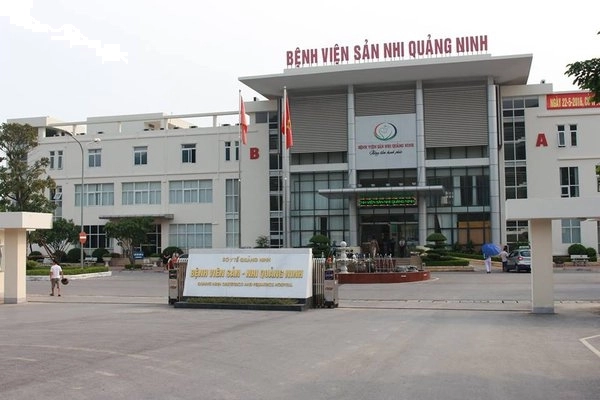  Bệnh viện có quy mô rất lớn với nhiều phòng khám.