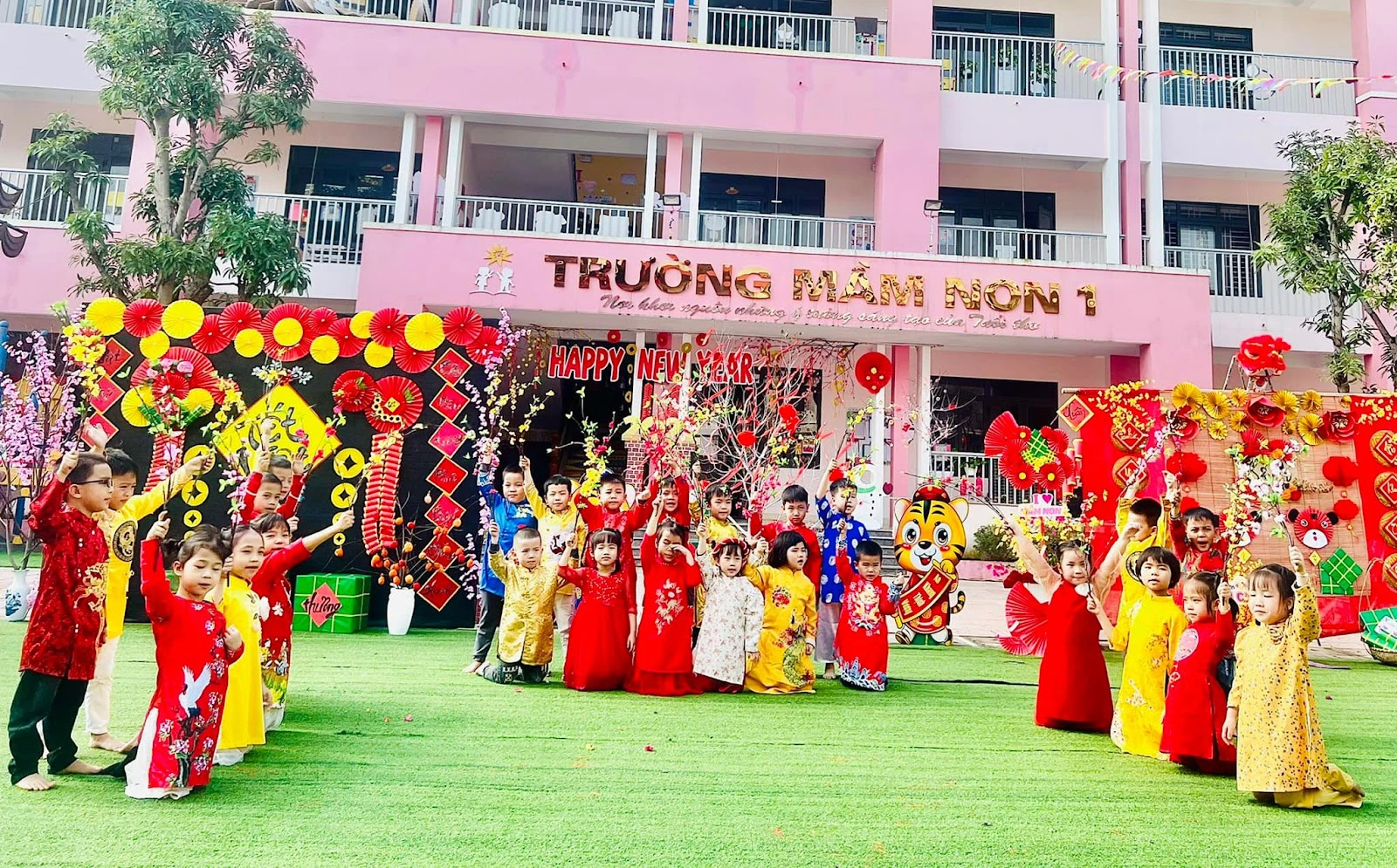Hoạt động chào năm mới tại trường mầm non 1 - Nam Hà (Nguồn: Fanpage trường)