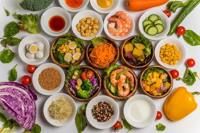 thực đơn cho bé bị táo bón