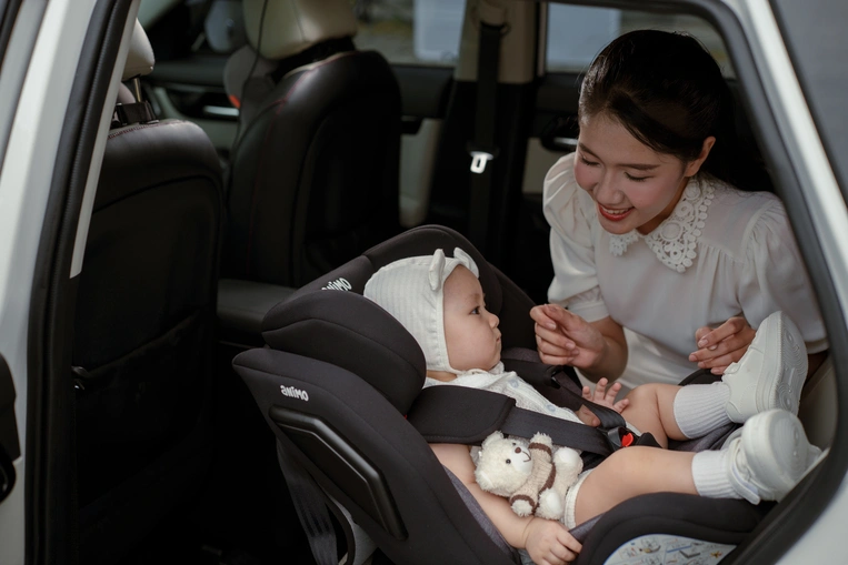 tiêu chuẩn ghế ngồi ô tô trẻ em