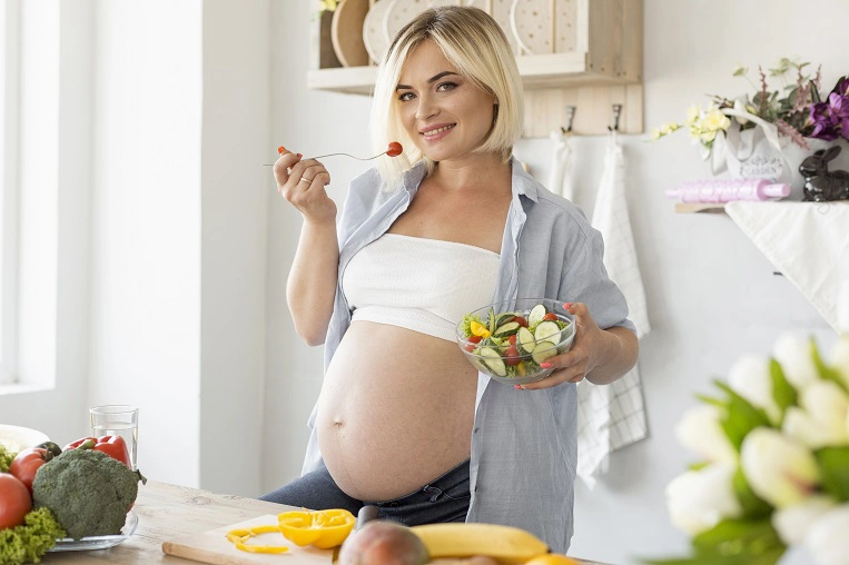 đi tiểu nhiều có thai không