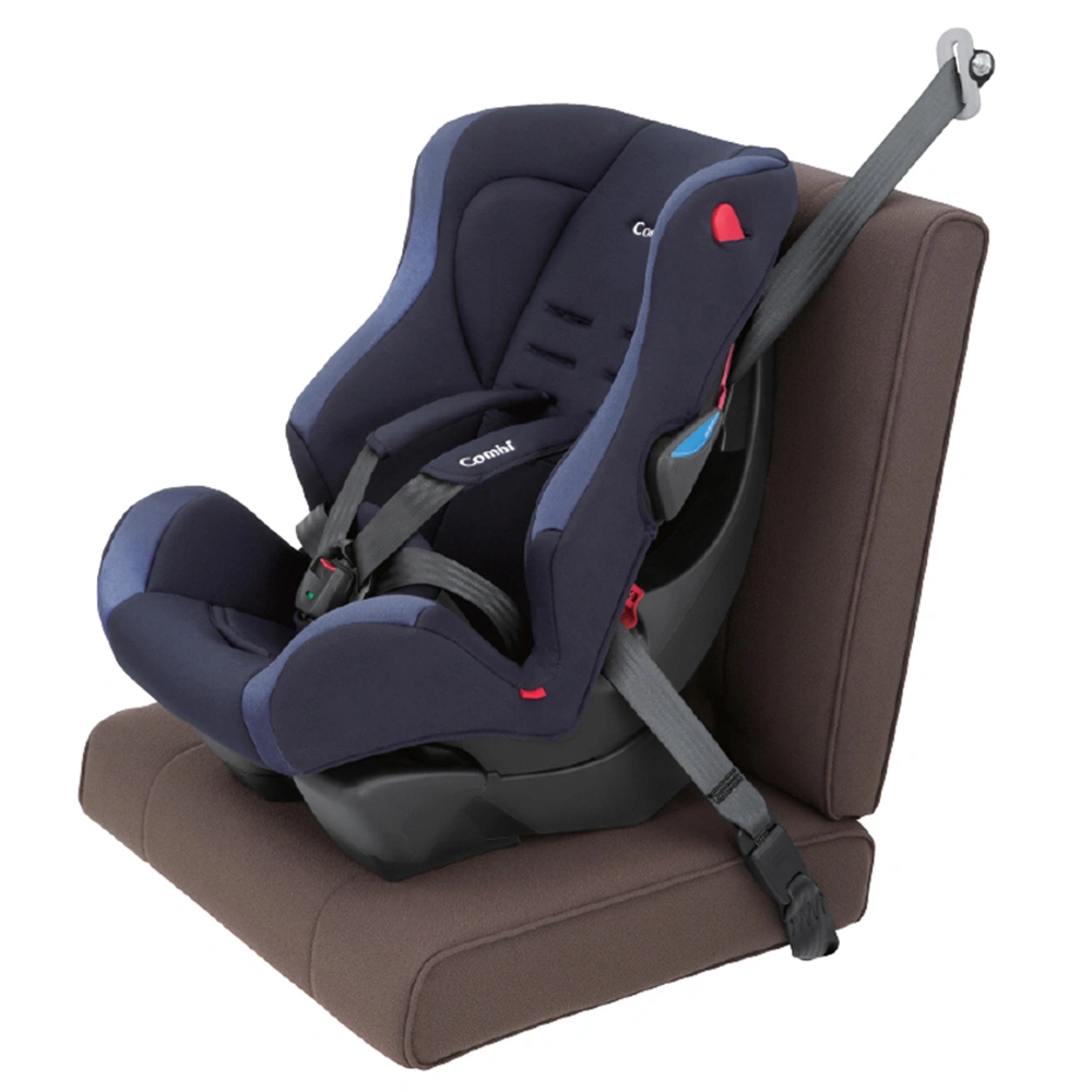 car seat cho bé Combi