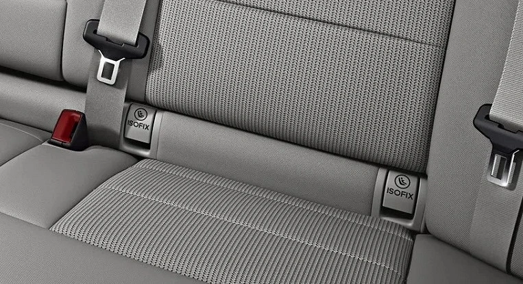 lắp ghế ô tô isofix