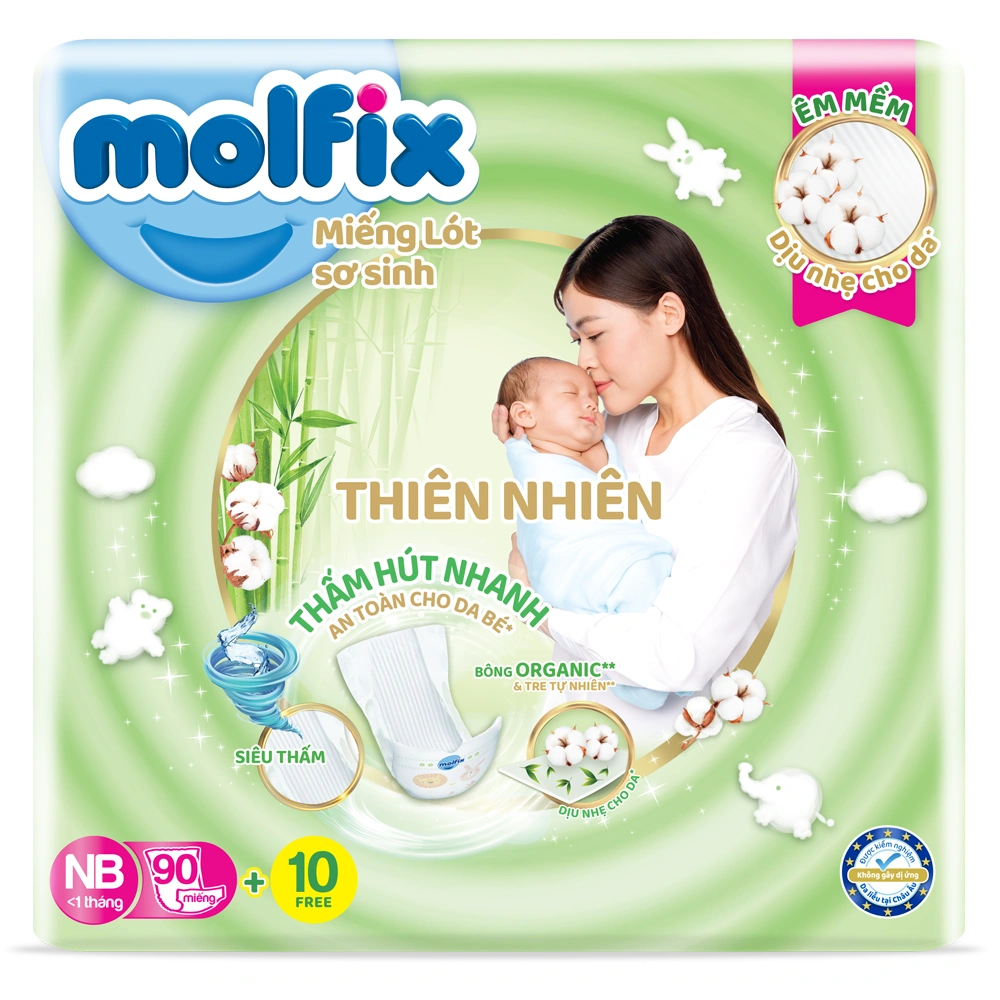 Molfix t&iacute;ch hợp lớp dẫn thấm l&agrave;m bằng tre gi&uacute;p thấm nhanh, trả lại bề mặt kh&ocirc; tho&aacute;ng cho b&eacute;.