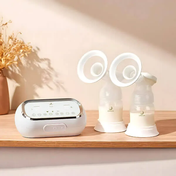 Máy hút sữa điện đôi Chilux XB được làm từ nhựa PP an toàn cho mẹ và bé.