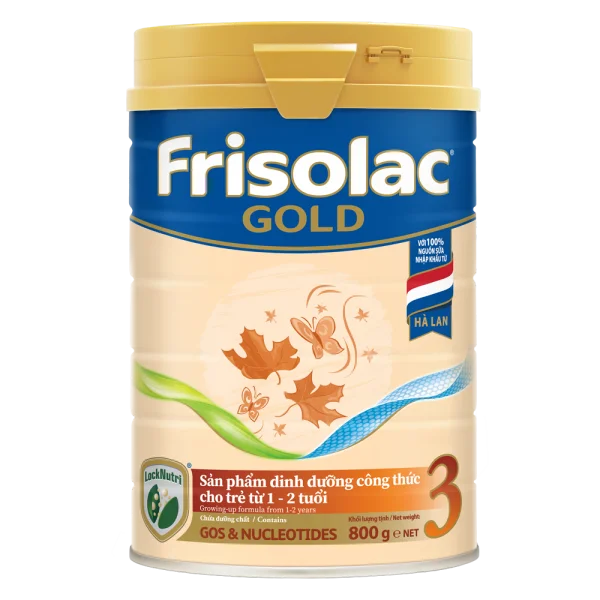 Sữa bột Frisolac Gold 3 d&agrave;nh cho b&eacute; 1 - 2 tuổi chứa đạm mềm, &iacute;t g&acirc;y k&iacute;ch ứng.