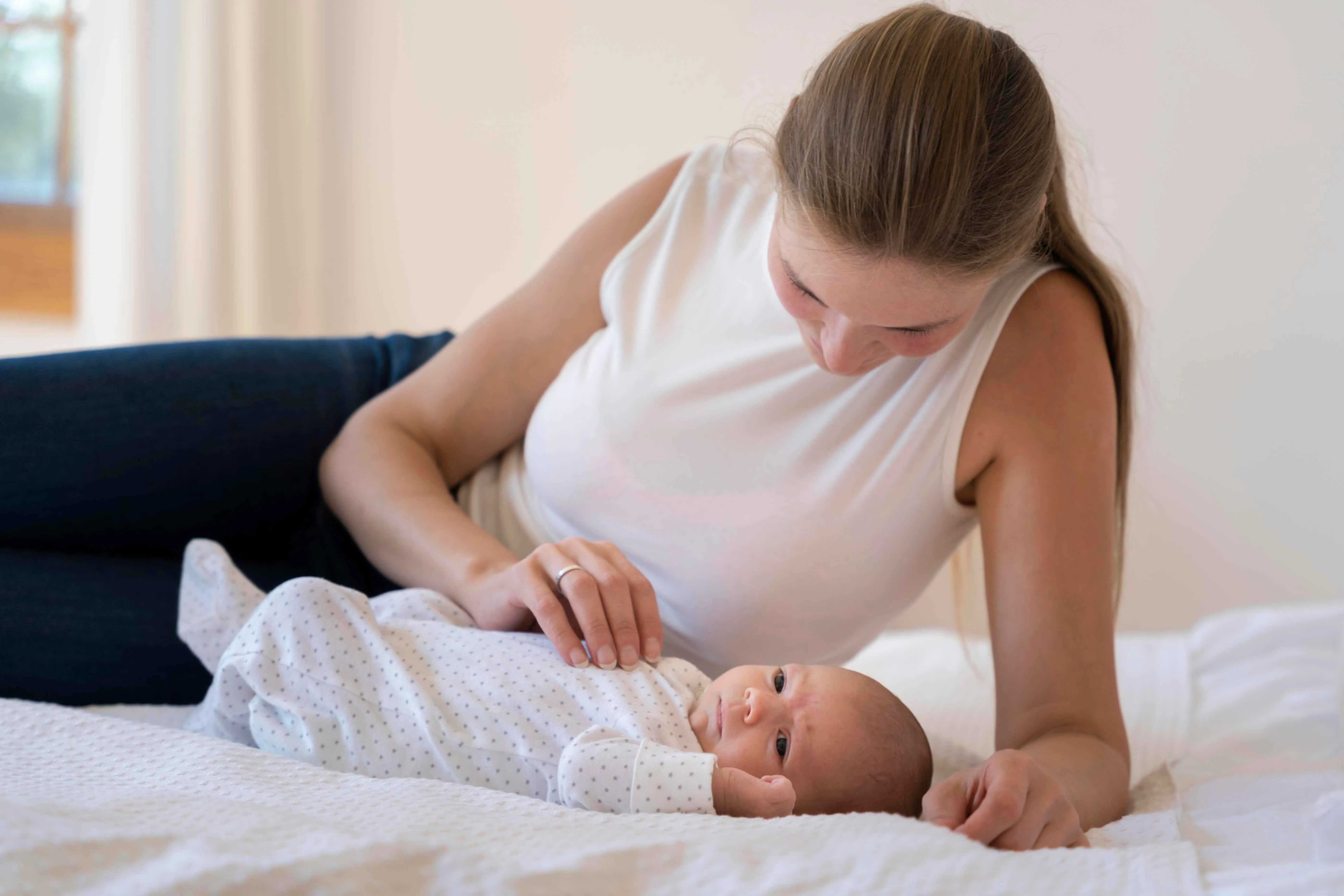 Một số lợi &iacute;ch của sữa bầu cho mẹ sau sinh.