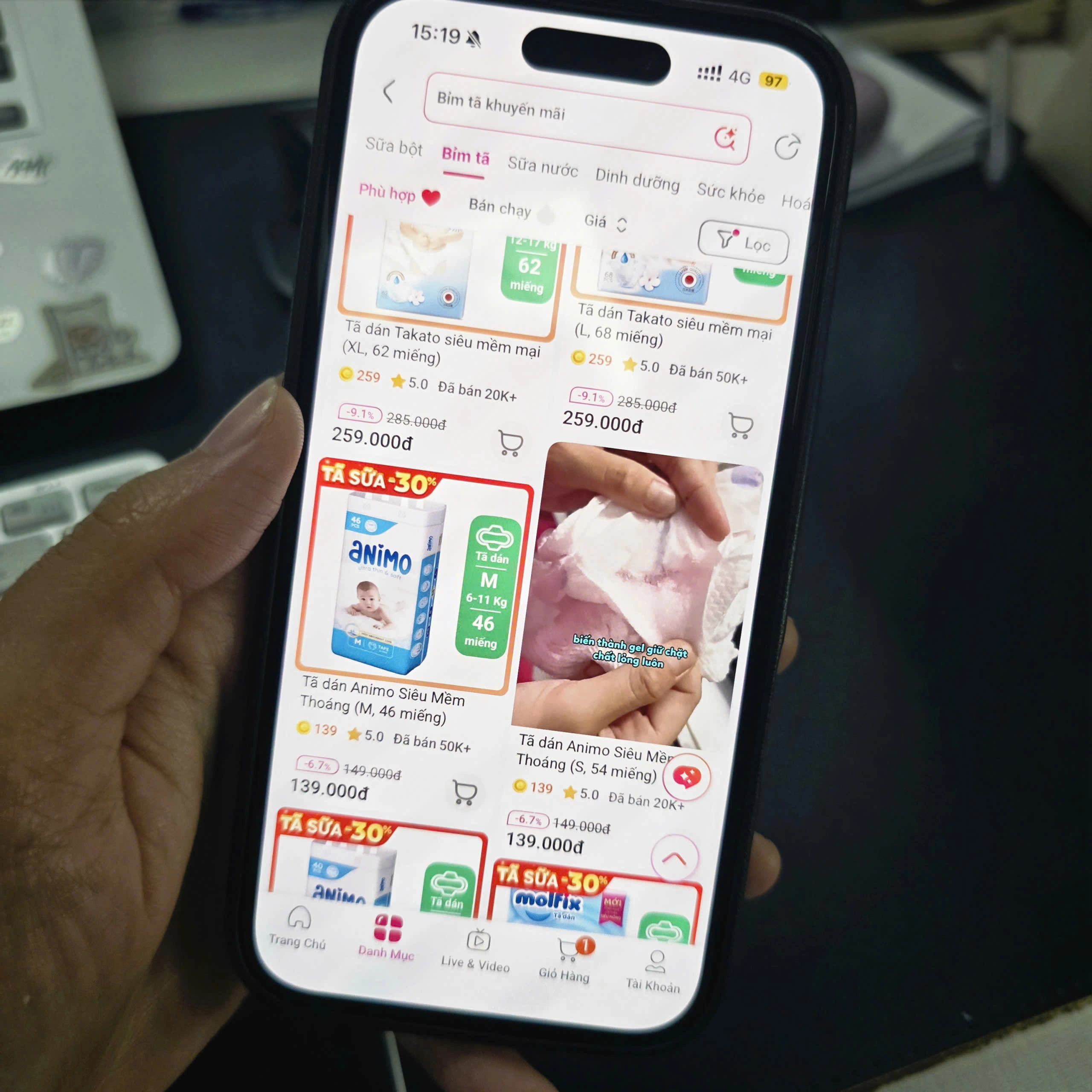 mua bỉm t&atilde; dễ d&agrave;ng c&ugrave;ng app con cưng