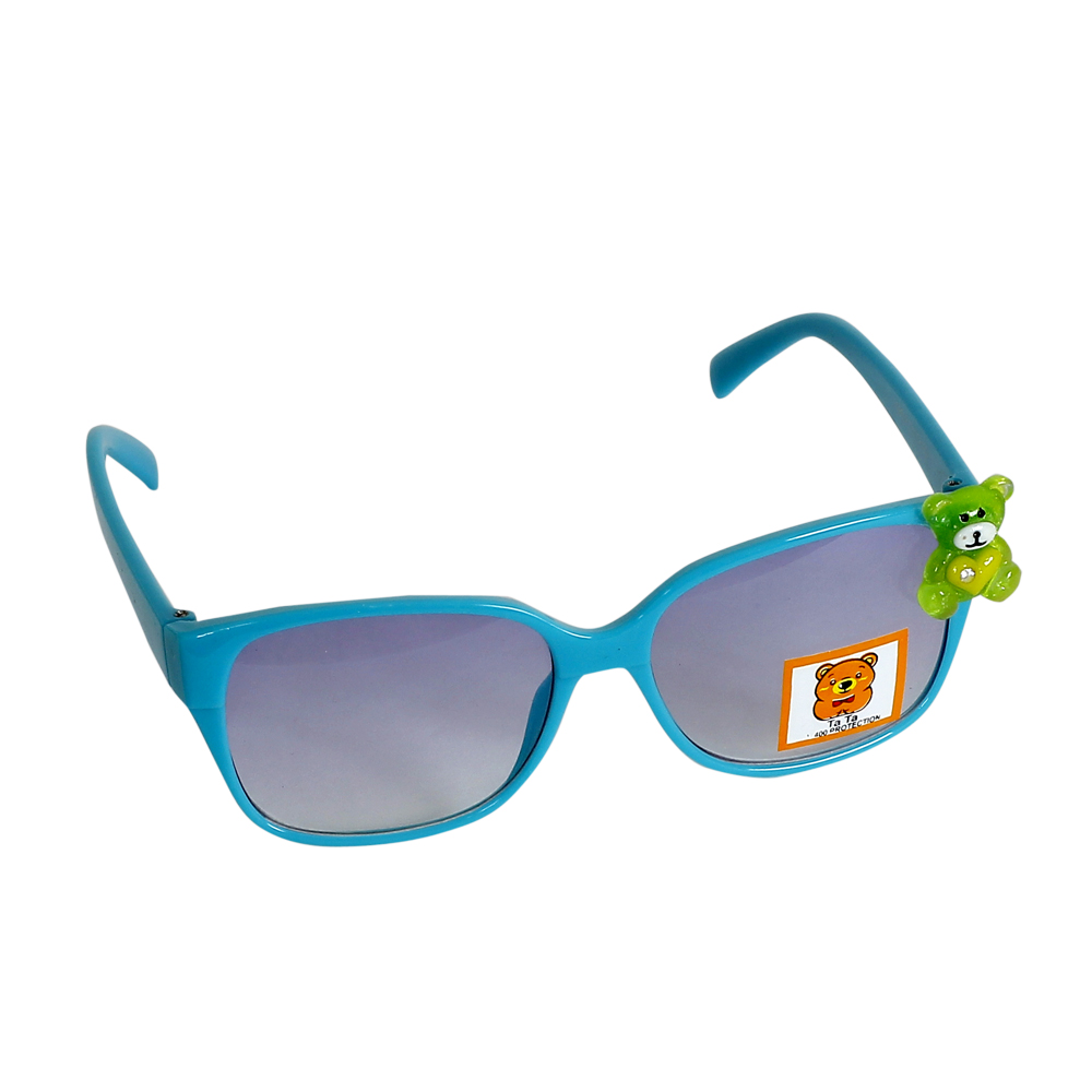 mat-kinh-be-gai-dinh-gau-trai-tim